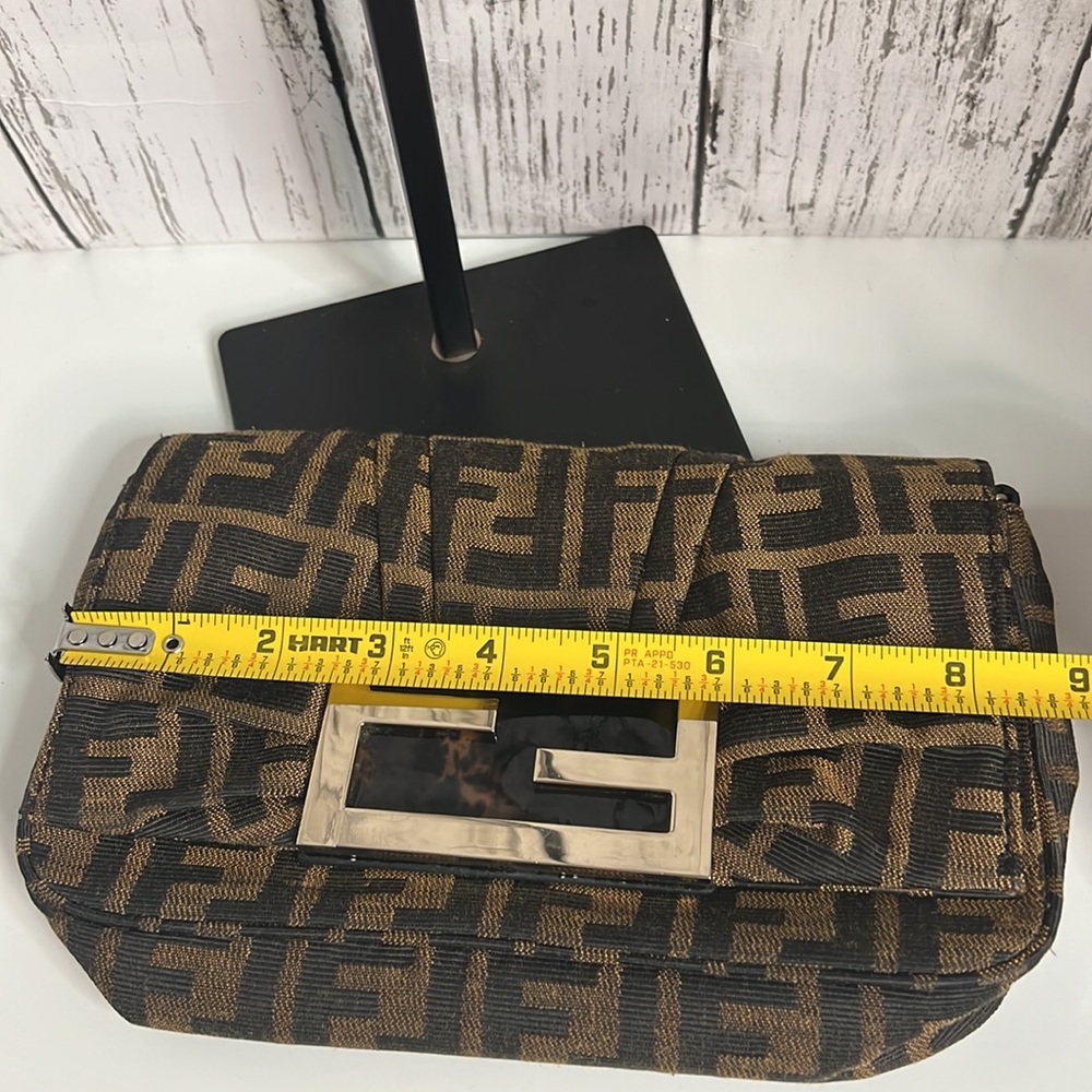 Fendi Vintage Zucca Baguette Shoulder Bag Brown Monogram Canvas Chain Strap - Picture 14 of 14